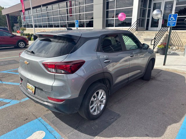 Used 2024 Chevrolet TrailBlazer LS w/ LS Convenience Package FWD image 4