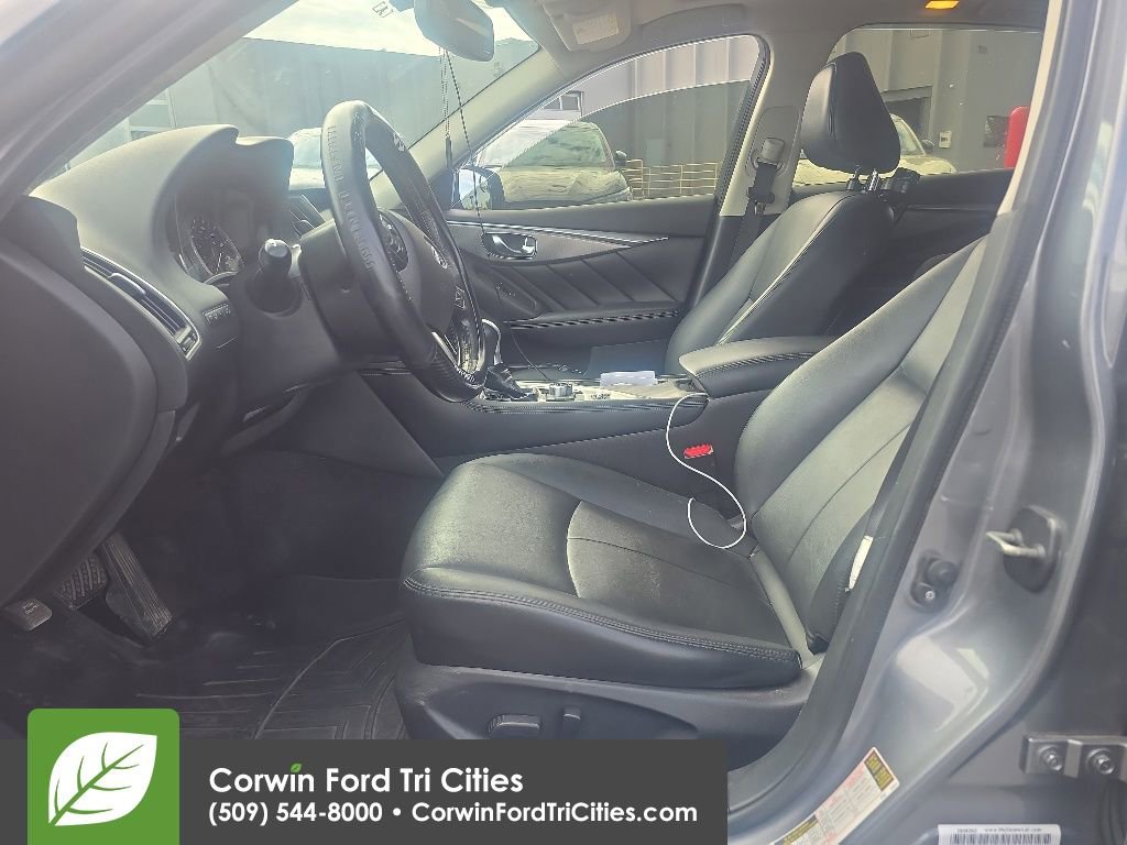 Used 2015 INFINITI Q50 Premium w/ Navigation Package AWD/4WD image 9