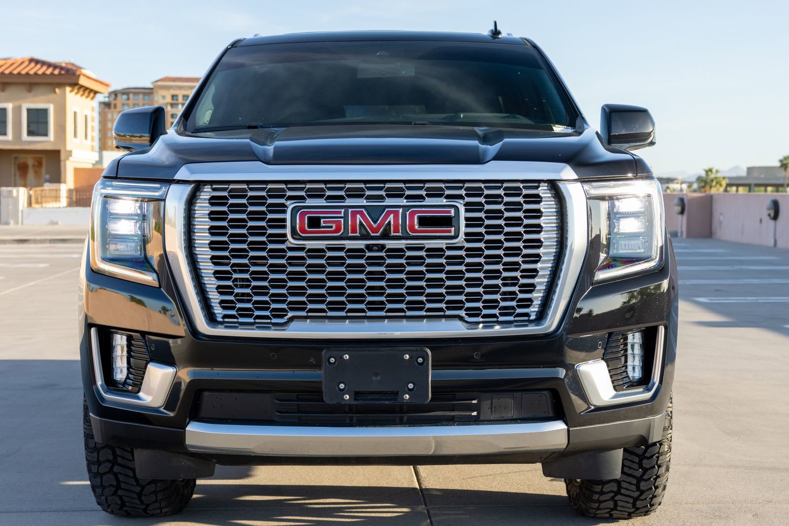 Used 2024 GMC Yukon Denali AWD/4WD image 4