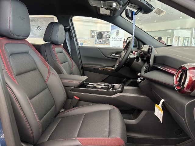 New 2027 Chevrolet Equinox RS w/ Safety and Technology Package FWD image 10