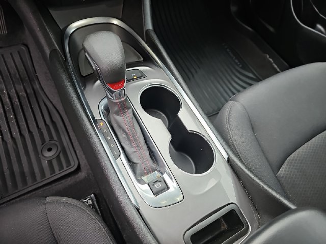 Used 2022 Chevrolet Malibu RS FWD image 29