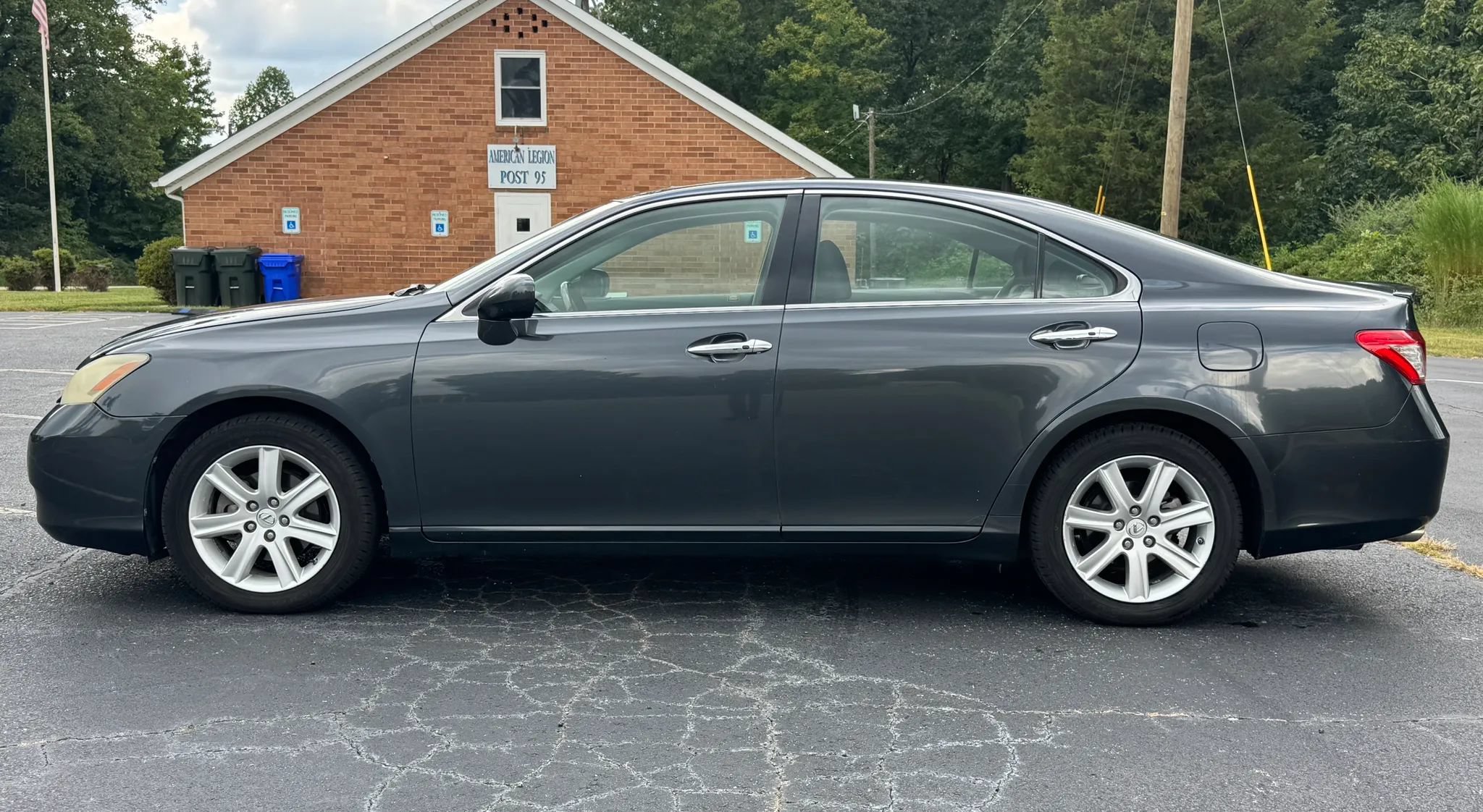 Used 2009 Lexus ES 350 w/ Premium Pkg Plus FWD image 2