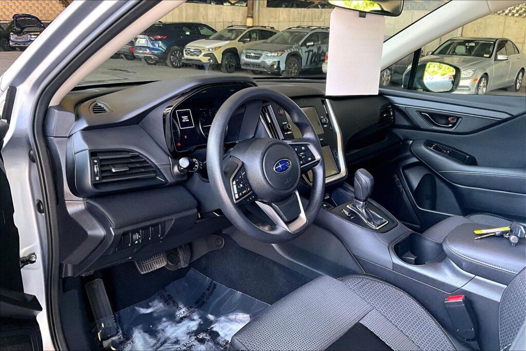 Certified 2024 Subaru Outback AWD/4WD image 10
