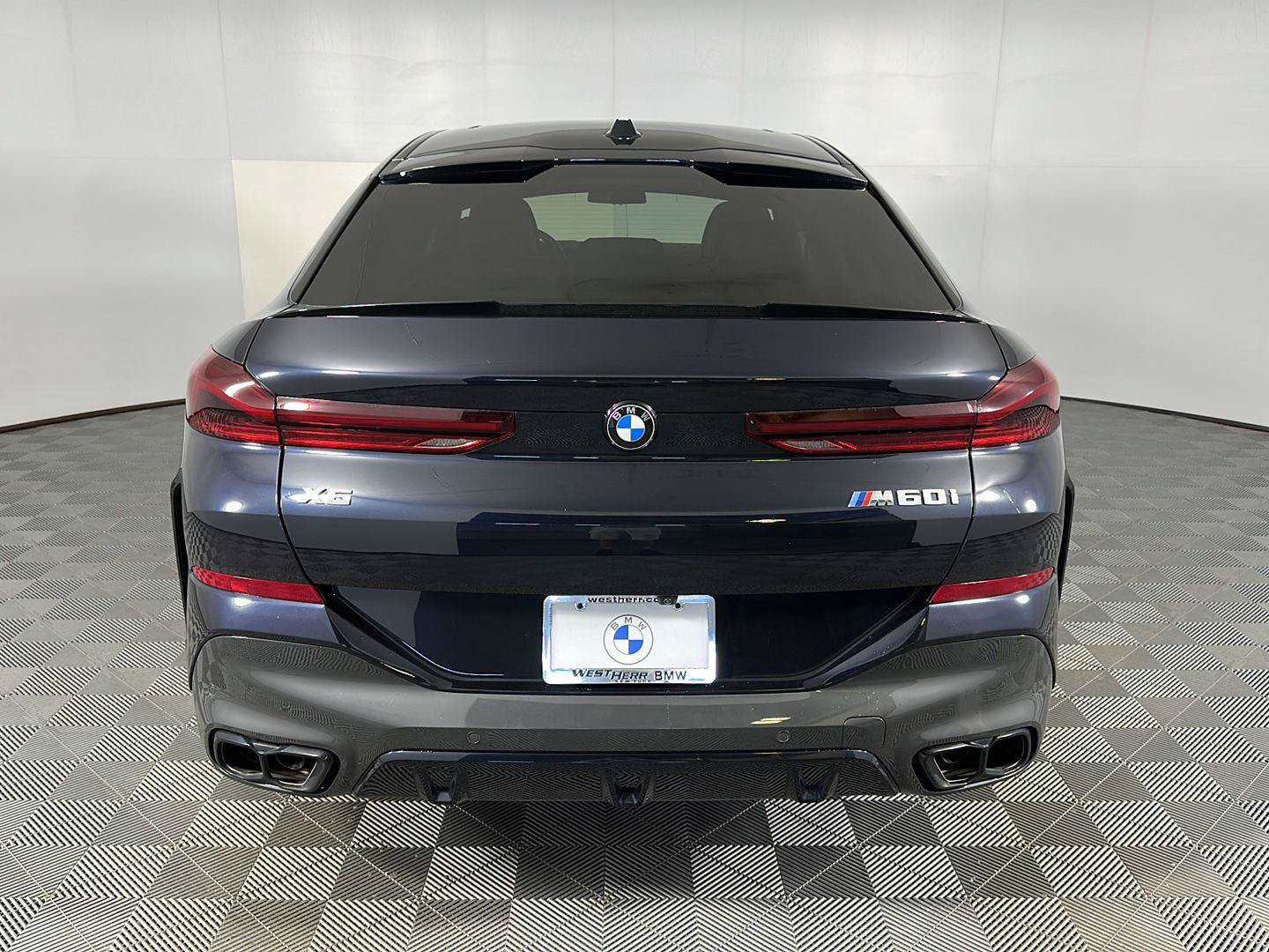 Used 2024 BMW X6 M60i AWD/4WD image 28