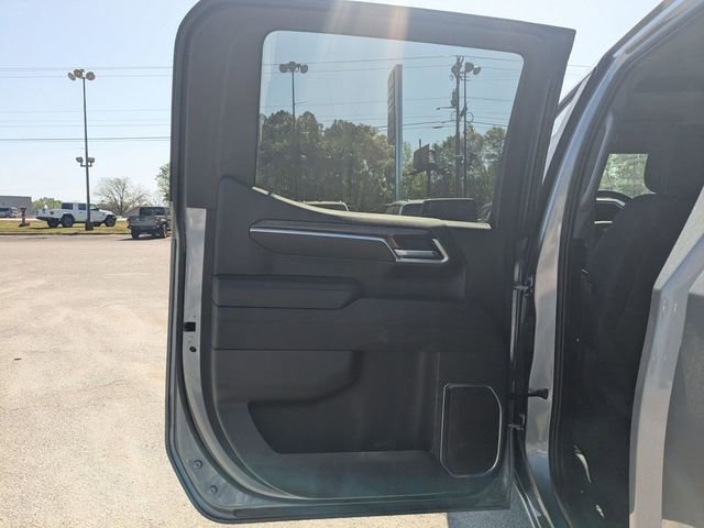 Used 2025 Chevrolet Silverado 1500 LT image 31