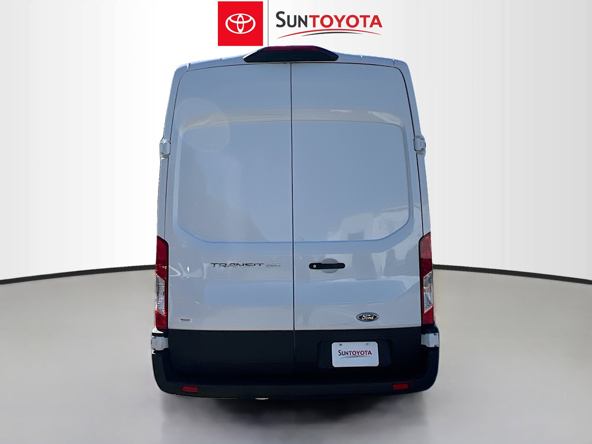 Used 2023 Ford Transit 250 148 High Roof Extended w/ Load Area Protection Package image 5