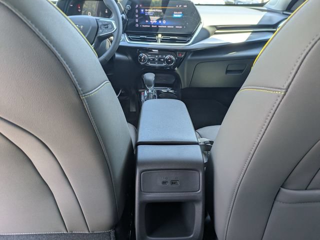 New 2026 Chevrolet Trax ACTIV w/ Sunroof Package FWD image 26