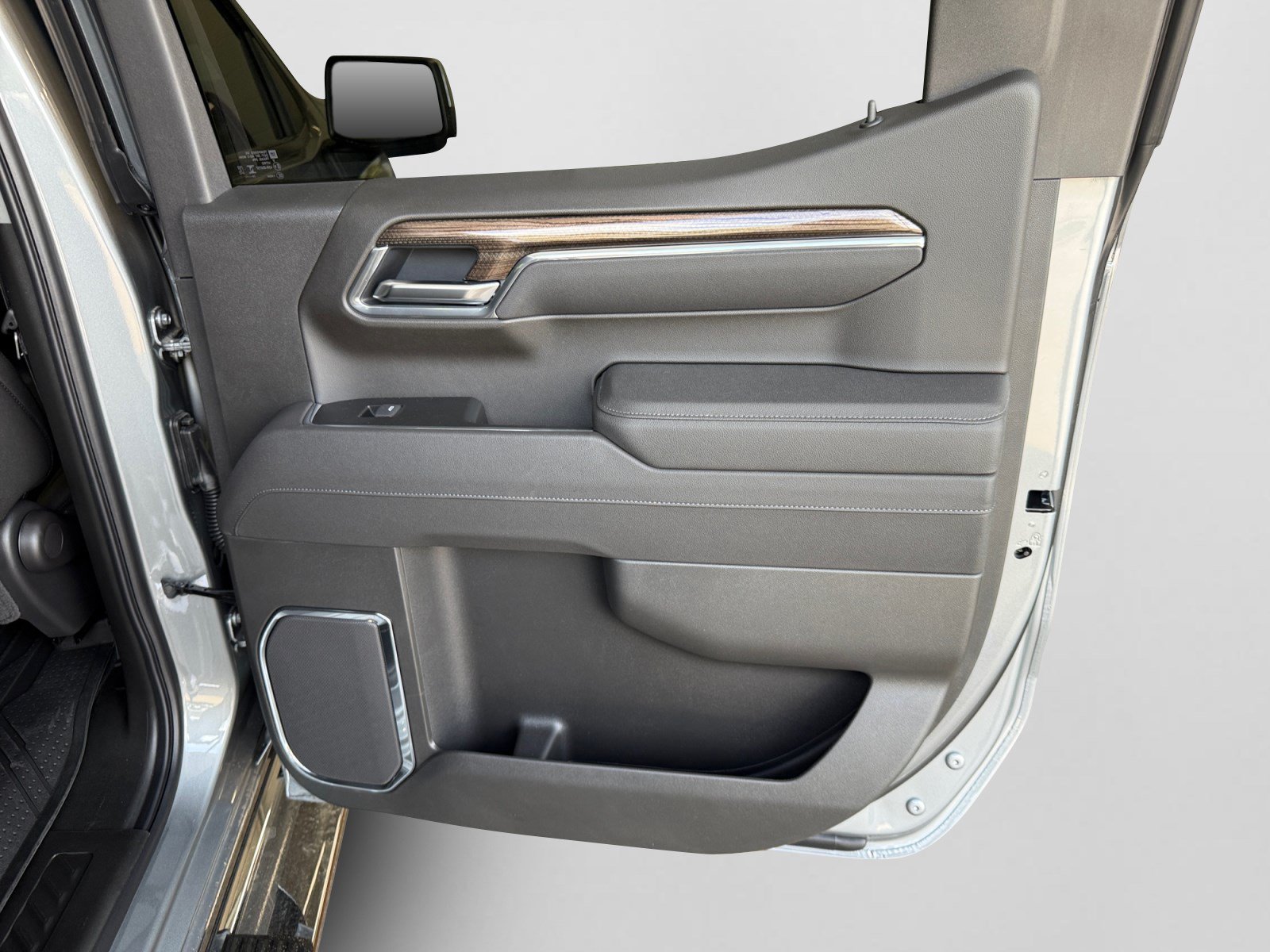 New 2026 Chevrolet Silverado 1500 LT w/ Safety Package RWD image 16