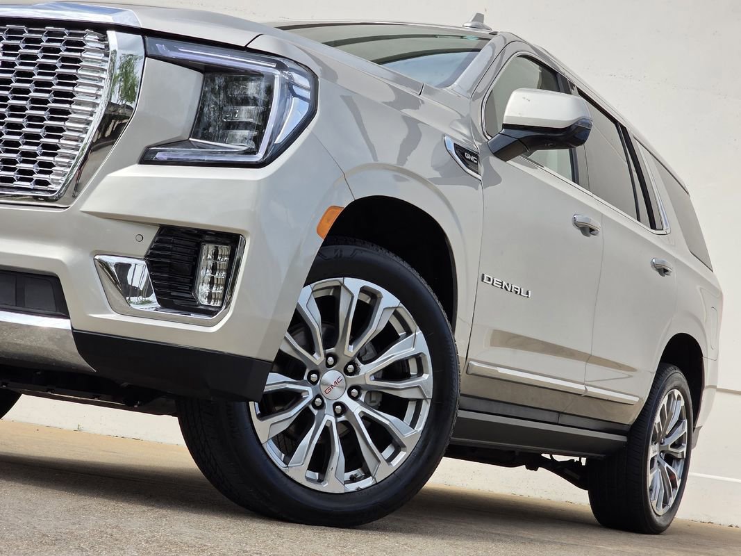 Used 2024 GMC Yukon Denali image 8