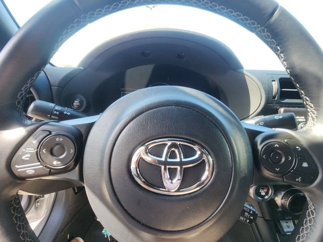 Used 2024 Toyota GR86 Premium image 17