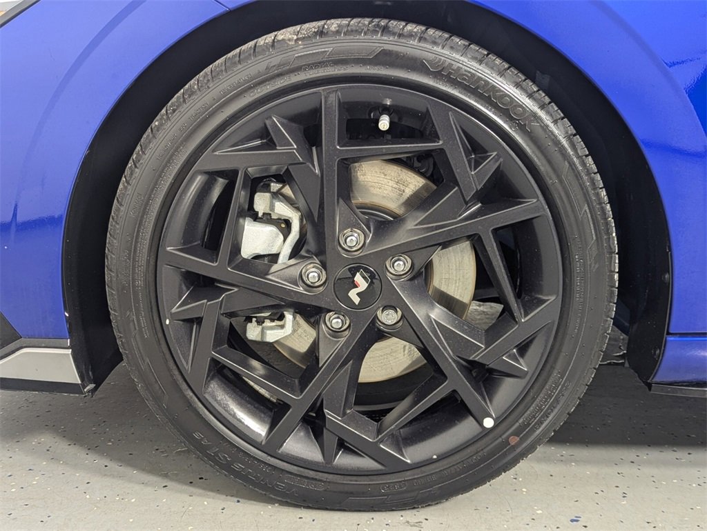 Used 2024 Hyundai Elantra N Line image 9