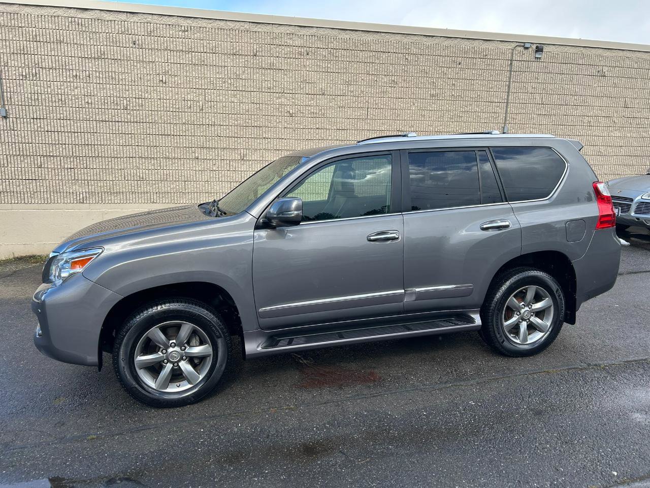 Used 2013 Lexus GX 460 Premium AWD/4WD image 8