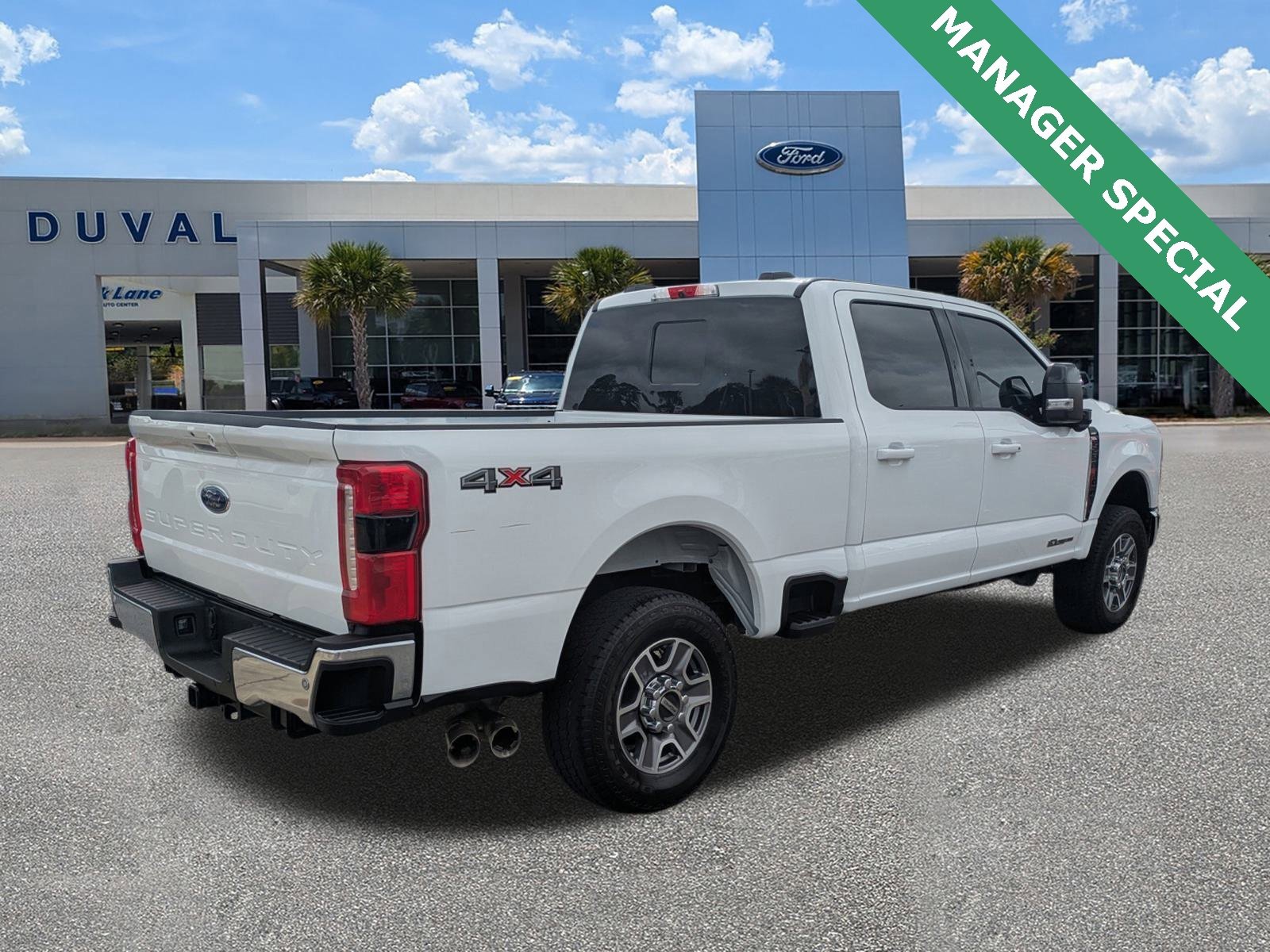 Used 2024 Ford F250 Lariat image 3