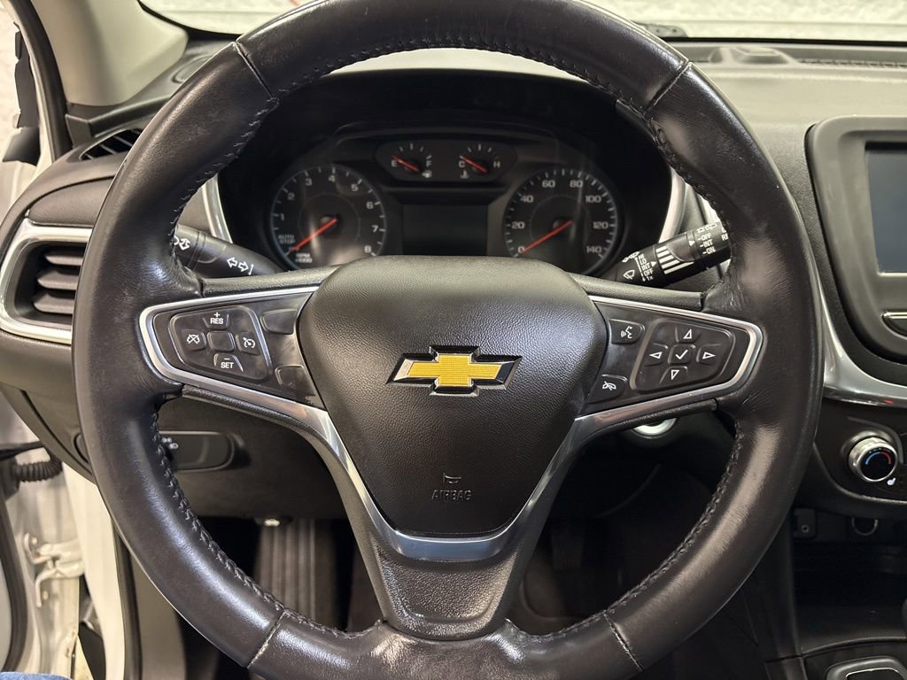 Used 2018 Chevrolet Equinox LT image 23