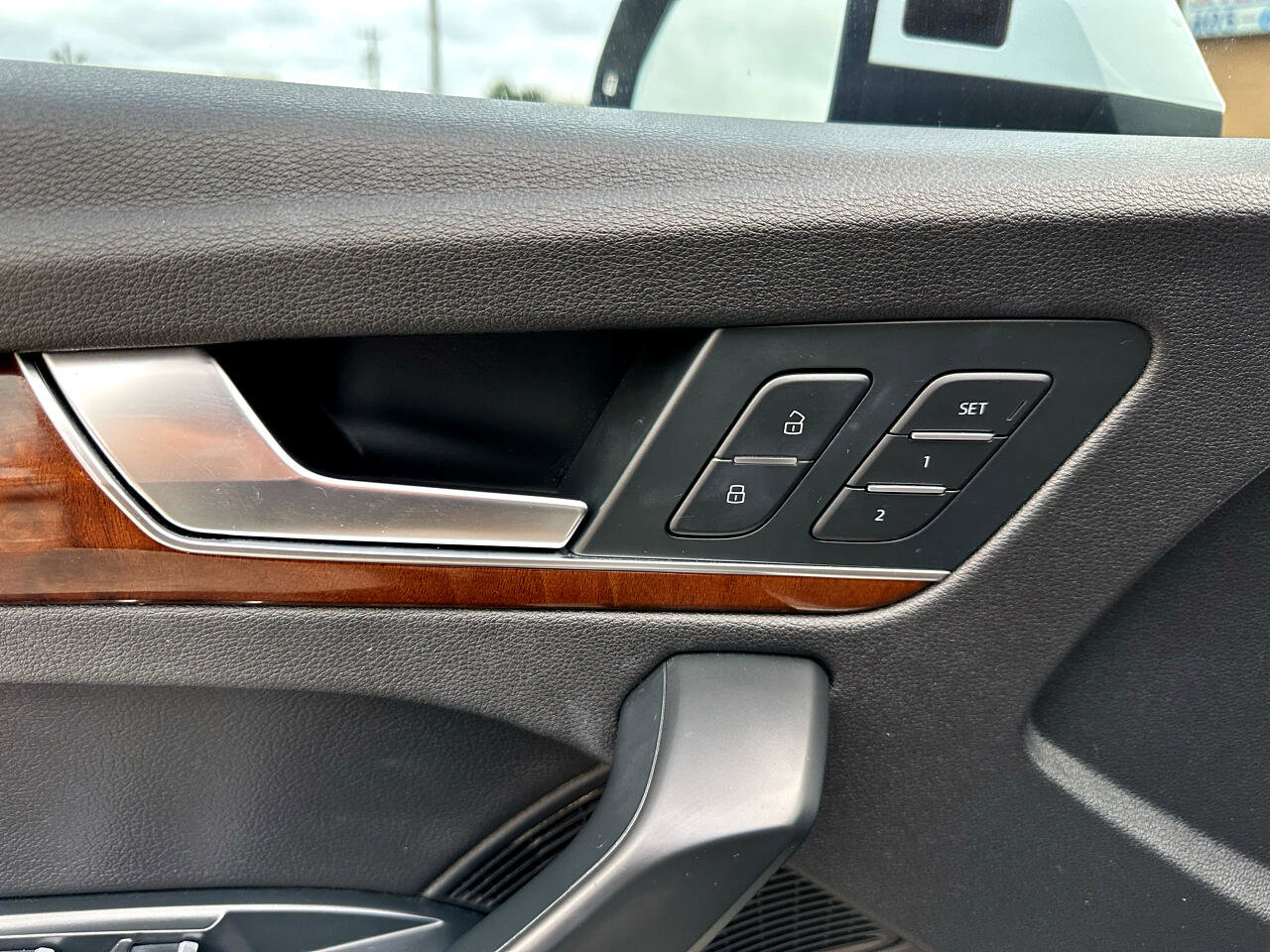 Used 2018 Audi Q5 2.0T Premium Plus w/ Premium Plus Package image 37