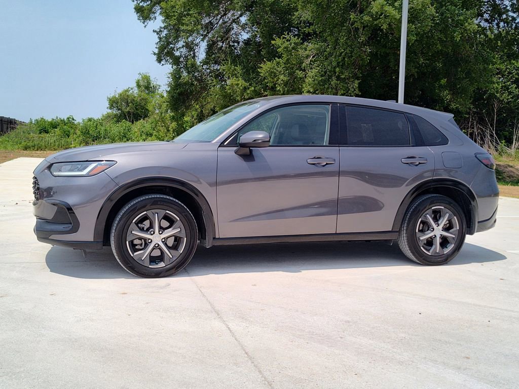 Used 2025 Honda HR-V EX-L image 3