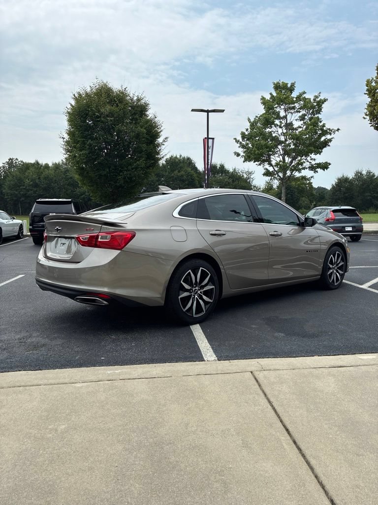 Used 2022 Chevrolet Malibu RS FWD image 5