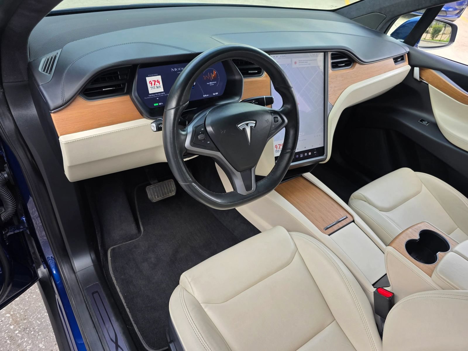 Used 2020 Tesla Model X Long Range AWD/4WD image 17