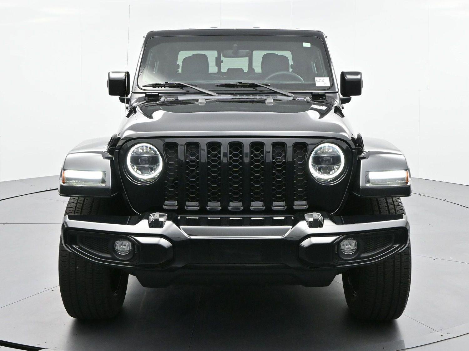 Used 2023 Jeep Gladiator Overland AWD/4WD image 2