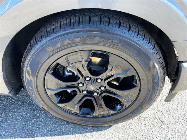 Used 2022 Ford F150 XLT w/ Equipment Group 302A High image 15