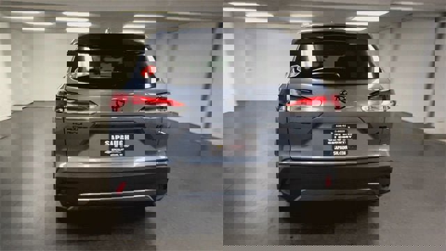 Used 2023 Toyota Corolla Cross LE image 7