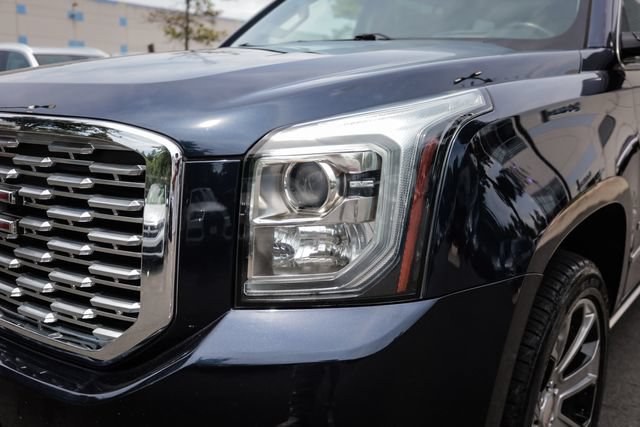 Used 2018 GMC Yukon XL Denali w/ Open Road Package AWD/4WD image 17