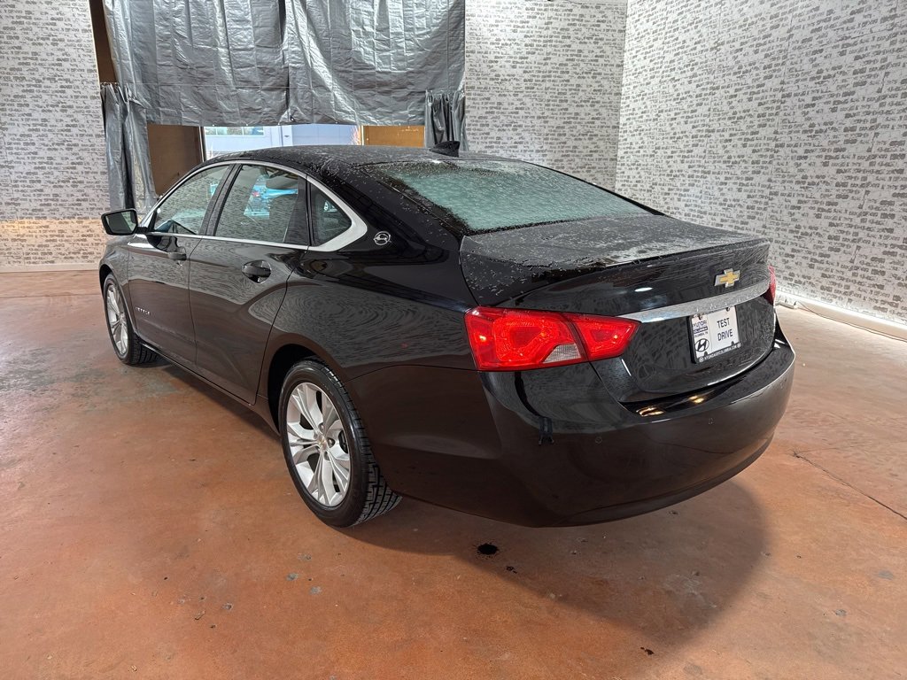 Used 2015 Chevrolet Impala LT w/ Convenience Package image 5