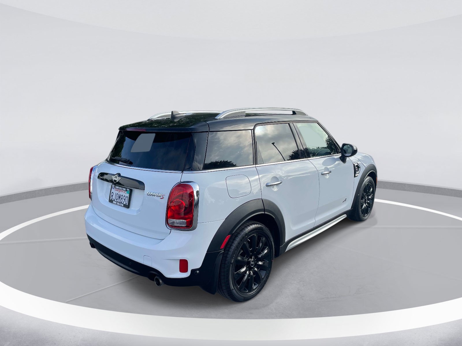 Used 2019 MINI Cooper Countryman S w/ Signature Upholstery Package AWD/4WD image 5