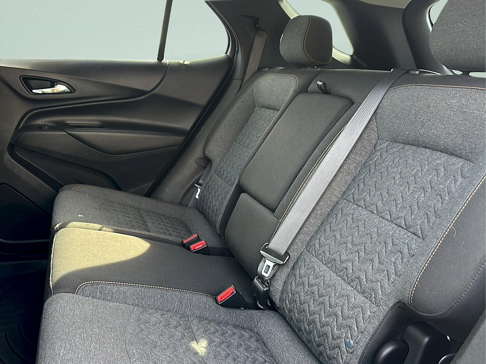 Used 2022 Chevrolet Equinox LT AWD/4WD image 12