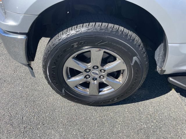 Used 2019 Ford F150 XLT w/ Equipment Group 301A Mid AWD/4WD image 9