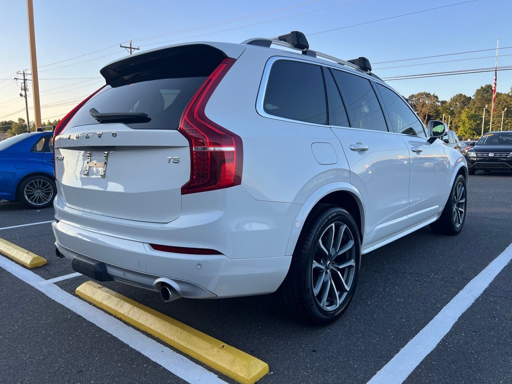 Used 2019 Volvo XC90 T5 Momentum w/ Protection Package image 4