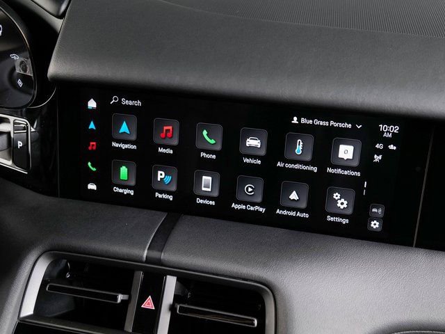 New 2025 Porsche Taycan image 17