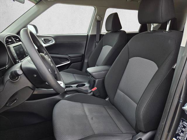 Used 2024 Kia Soul LX w/ Option Group 015 image 15