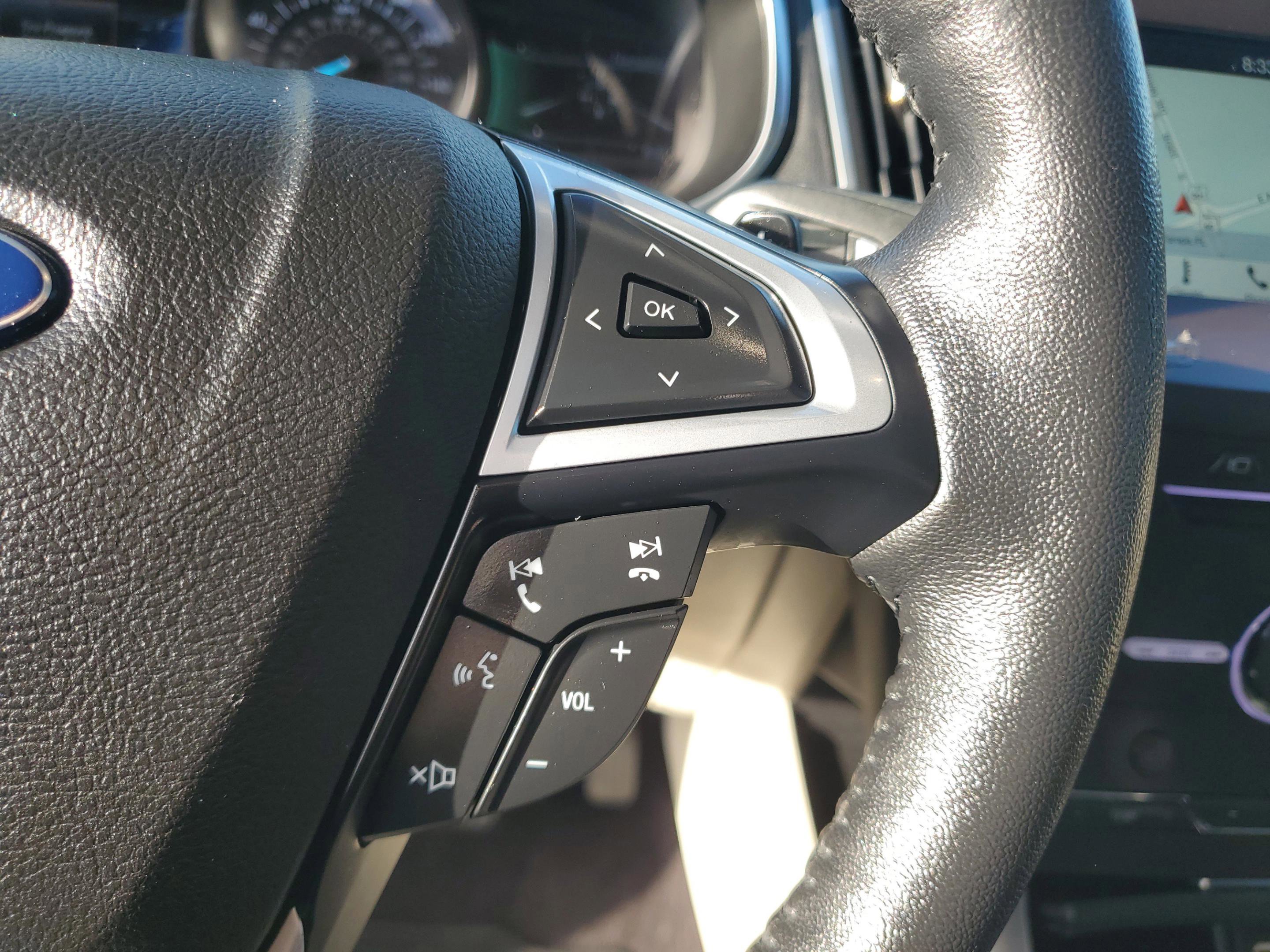 Used 2016 Ford Edge Titanium w/ Equipment Group 302A image 26