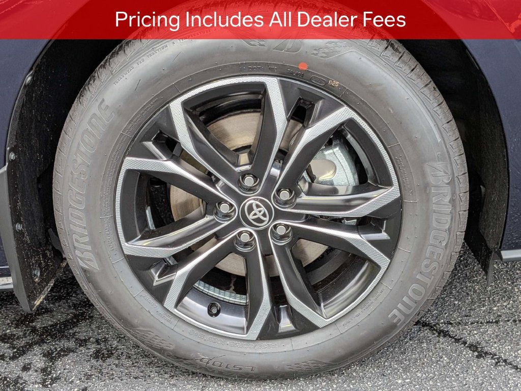 New 2026 Toyota Sienna Platinum AWD/4WD image 12