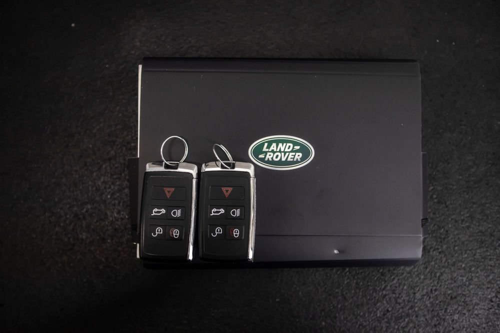 Used 2024 Land Rover Range Rover Long Wheelbase SE AWD/4WD image 48