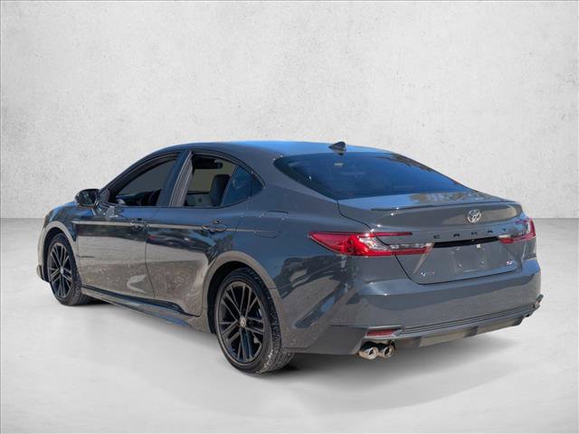 Used 2025 Toyota Camry SE image 7