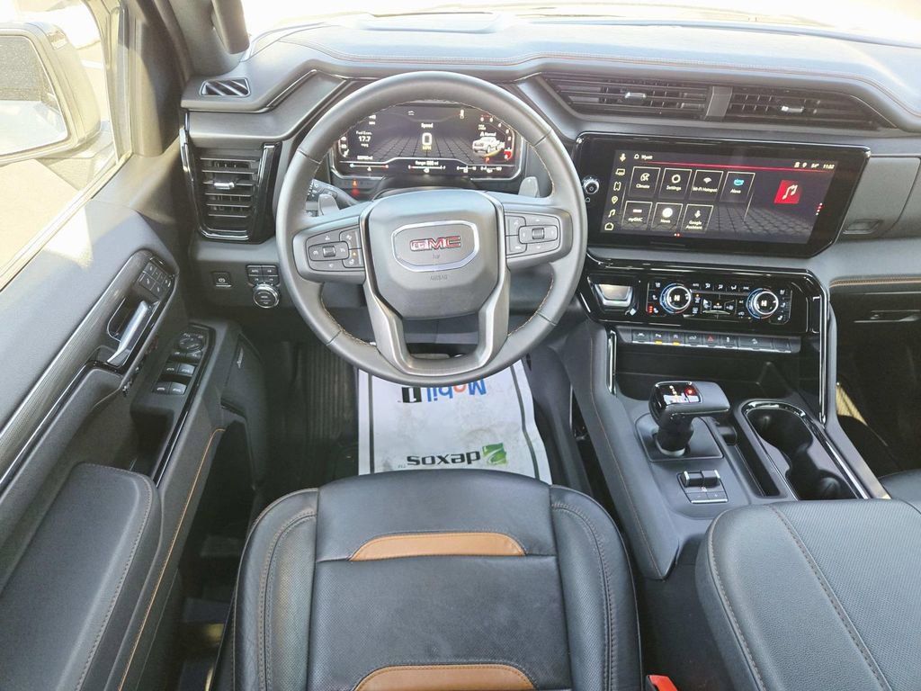 Used 2025 GMC Sierra 1500 AT4 w/ AT4 Premium Package image 11