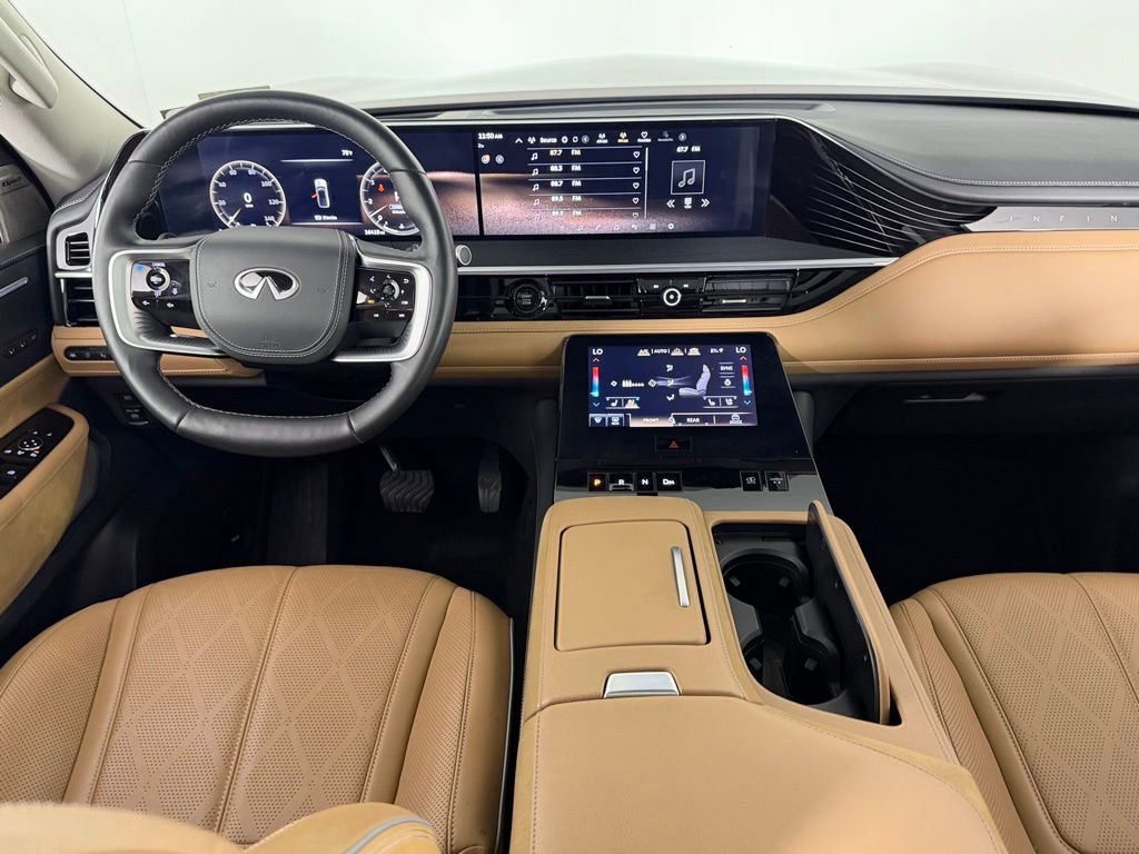 Used 2025 INFINITI QX80 Sensory image 12