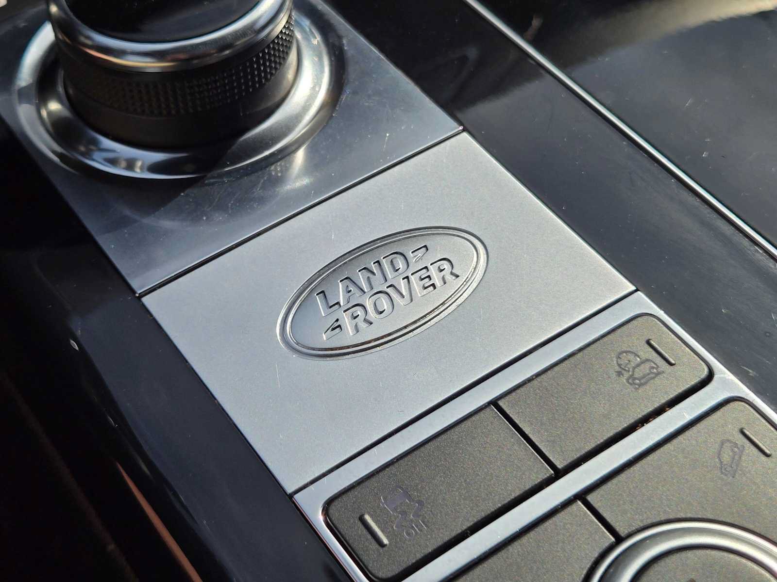 Used 2019 Land Rover Range Rover Supercharged AWD/4WD image 34