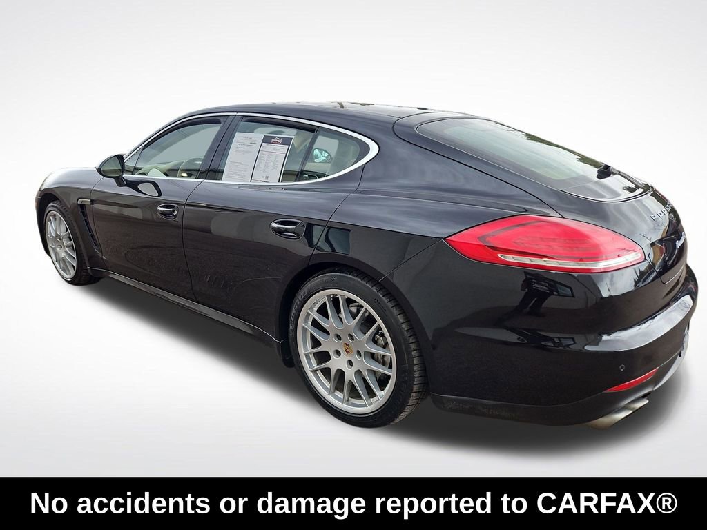 Used 2015 Porsche Panamera 4S image 3