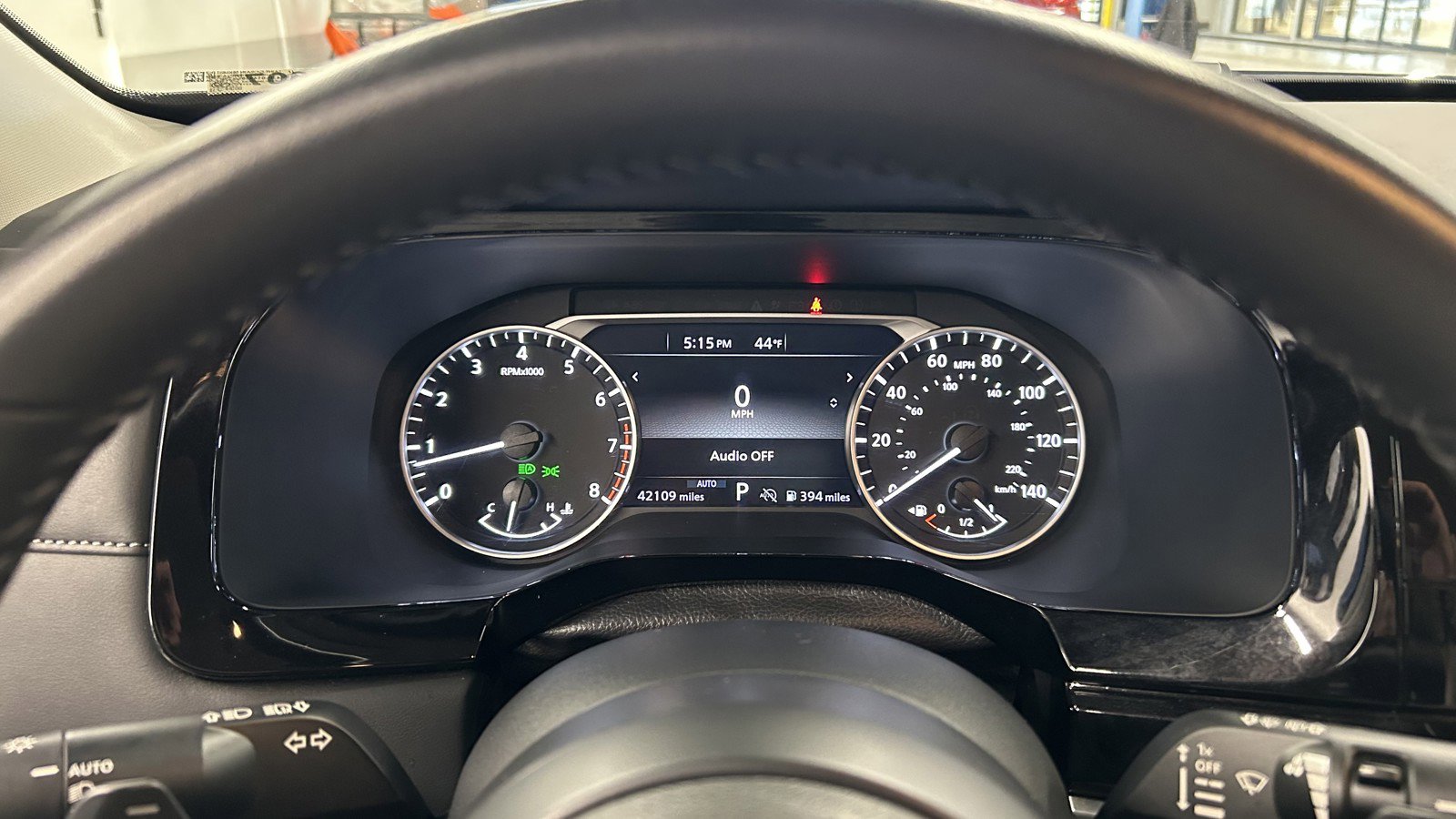 Used 2025 Nissan Pathfinder SV image 24