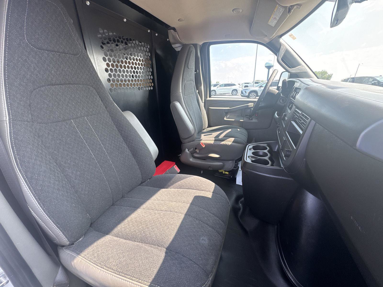 Used 2024 Chevrolet Express 2500 w/ Driver Convenience Package RWD image 15