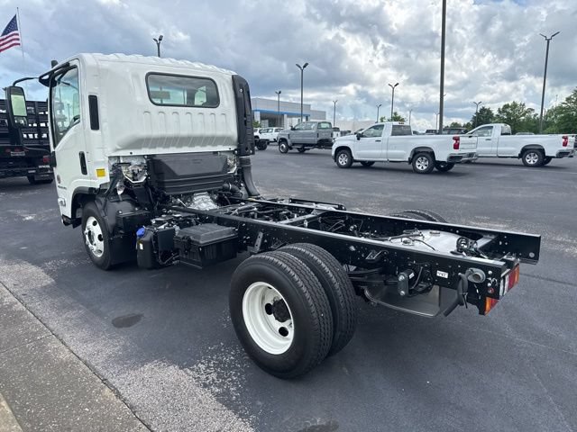 New 2025 Chevrolet Low Cab Forward 4500 XD RWD image 3