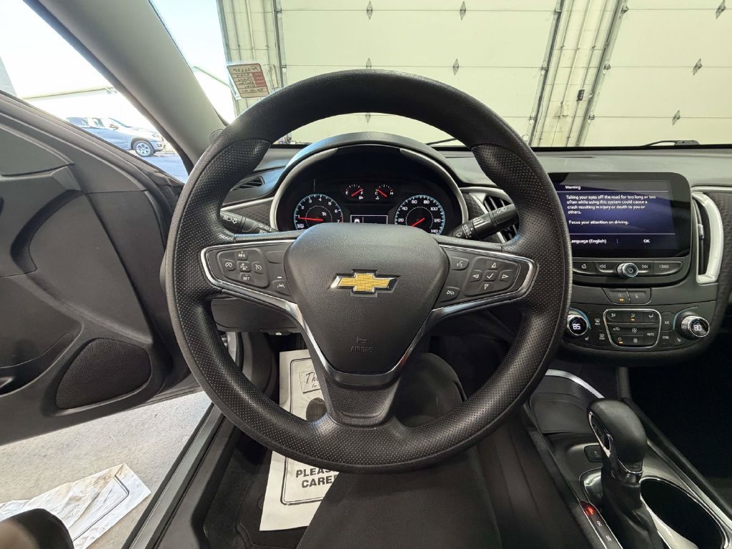 Used 2024 Chevrolet Malibu LT FWD image 25