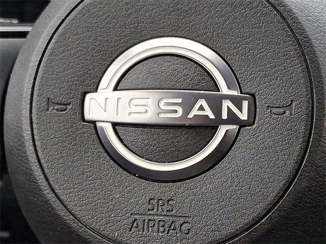 Used 2023 Nissan Rogue SV image 24