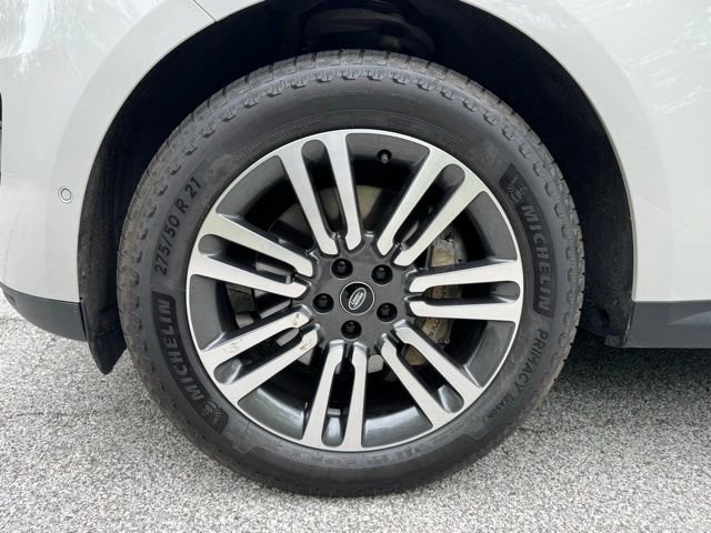 Certified 2025 Land Rover Range Rover Sport SE AWD/4WD image 28