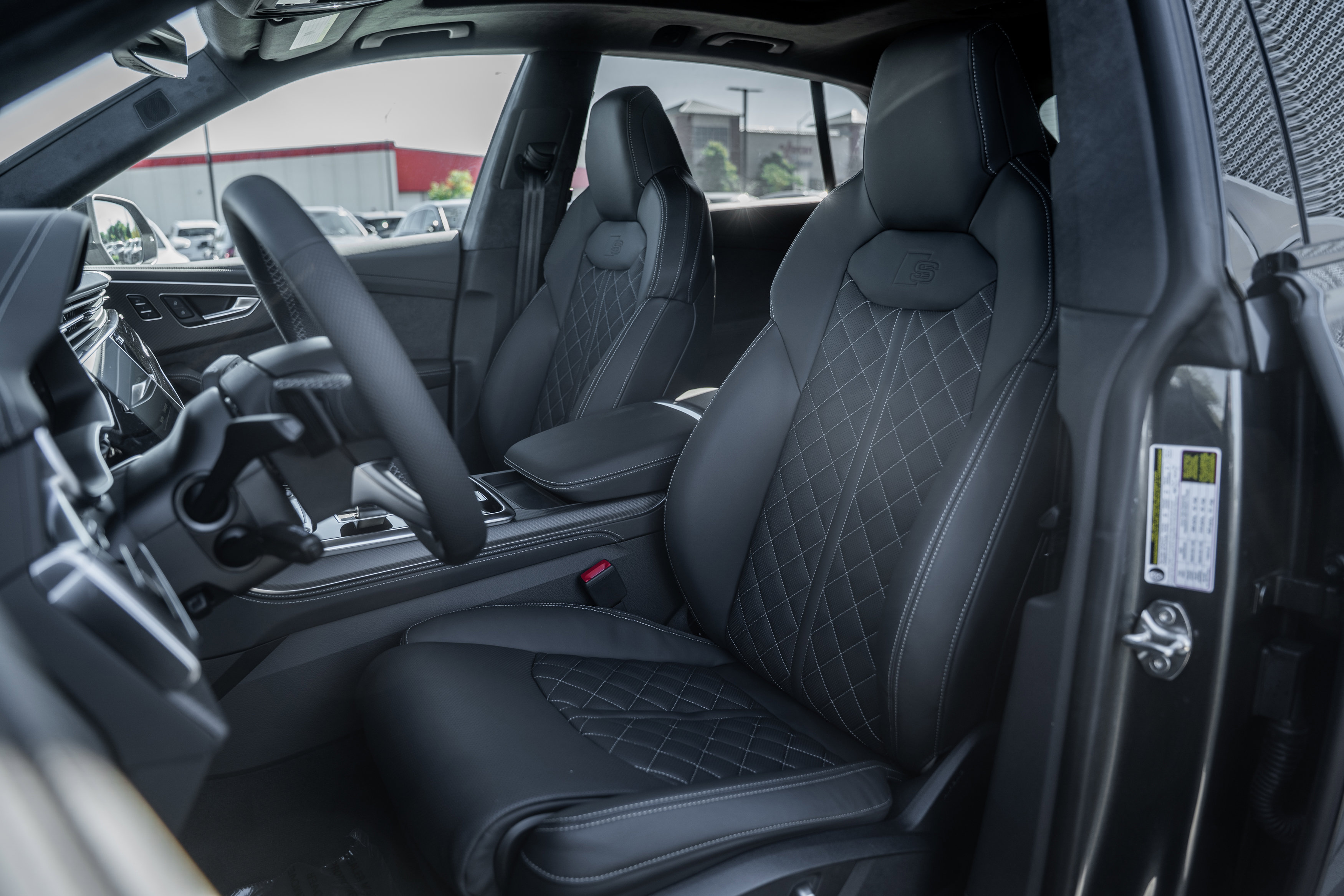 New 2026 Audi SQ8 Prestige image 11
