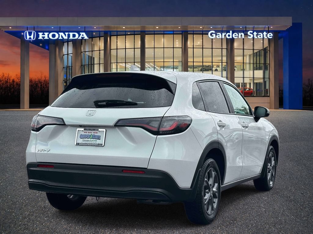 Certified 2026 Honda HR-V LX image 3