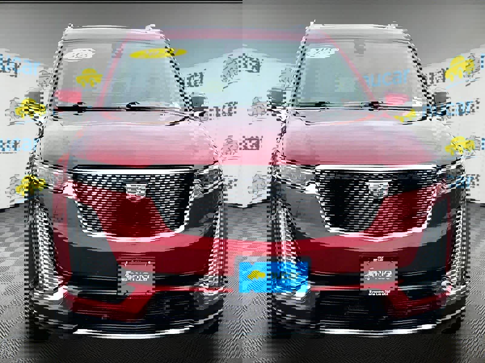 Used 2023 Cadillac XT6 Premium Luxury w/ Platinum Package image 2